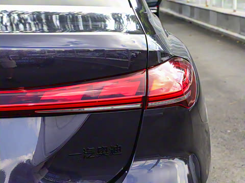 2026�� 2.0T �˶��� quattro