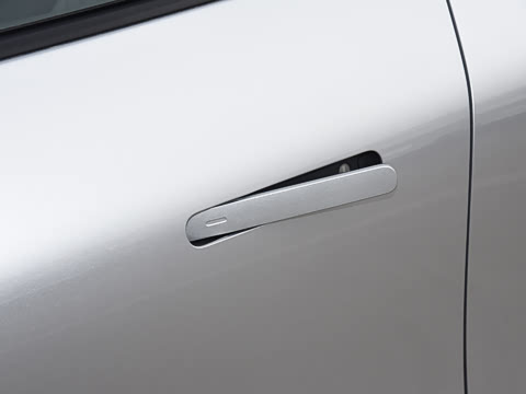 2026�� ���� 1704 Max �Ƽ���