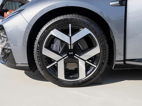 2026�� ���� 1550 Max �콢��