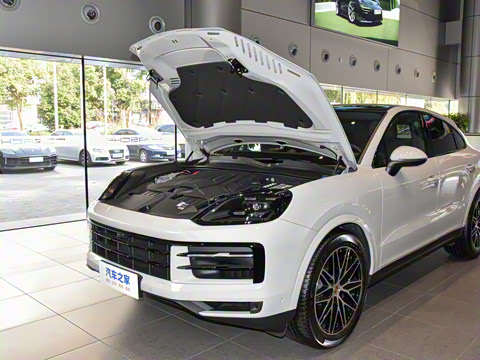 2026�� Cayenne Coup�� 3.0T
