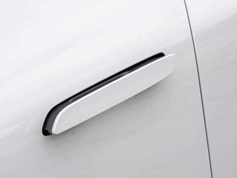 2026�� 85kWh Max+