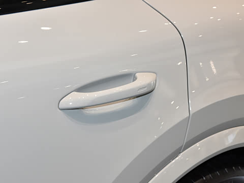 2026�� Cayenne Coup�� 3.0T