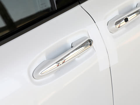 2027�� 2.5L ˫������������