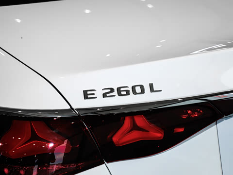 2026�� �Ŀ� E 260 L