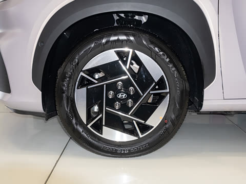 2025�� ����SMART�� 64.2kWh