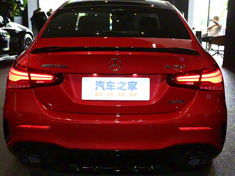 2025�� �Ŀ� AMG A 35 L 4MATIC