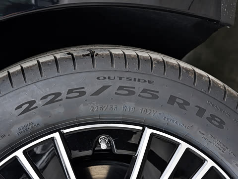 2026�� E 260 L 4MATIC