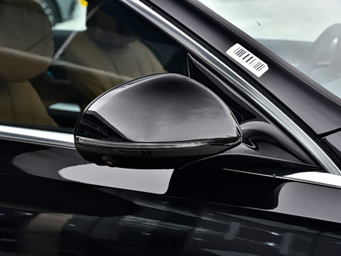 2026�� E 260 L 4MATIC