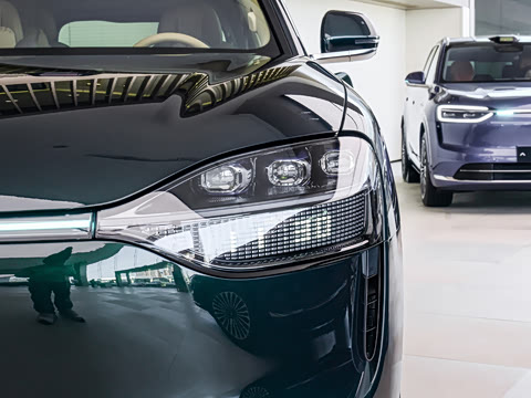 2025�� ���� Max�� 52kWh 6���棨896�߼����״