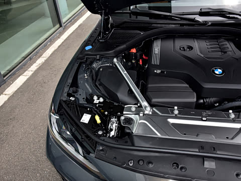 2026�� 430i M�˶���ҹ��װ