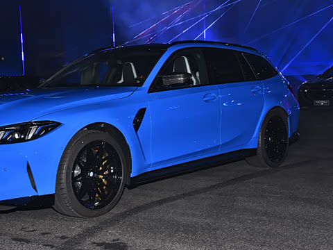 2026�� M3���а� M xDrive ������