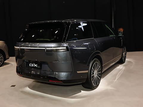 2026�� ���� 750 �����콢��