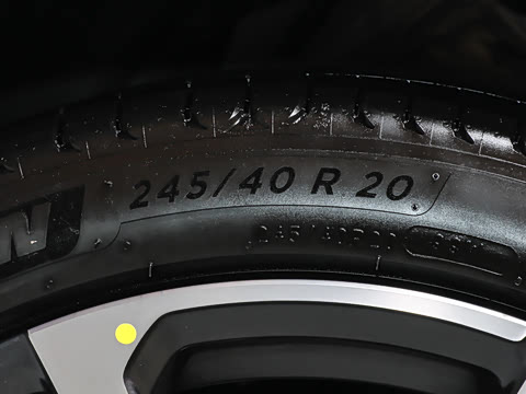 2026�� ��Ȼ�澳�� 100kWh Touring