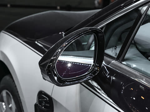 2025�� 102kWh ��ƽ���ر��
