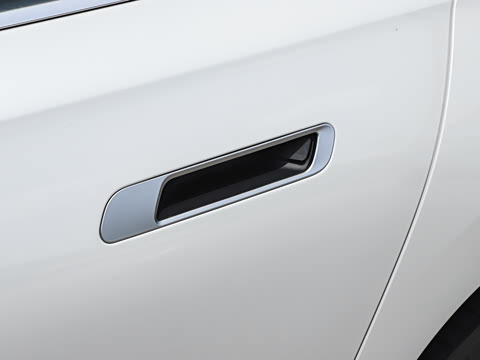 2023�� 740Li ������ ������װ