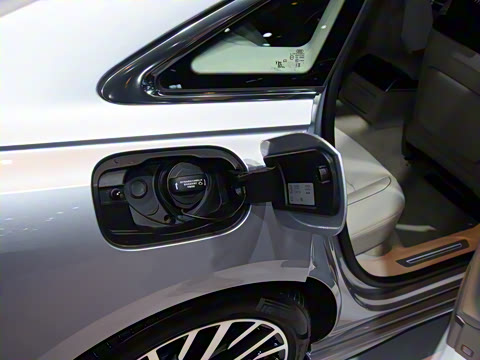 2025�� A8L 55 TFSI quattro �콢��