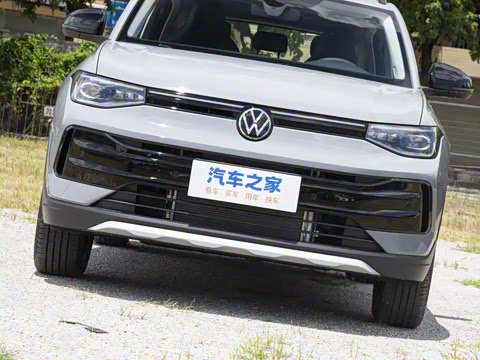 2026�� ���� 300TSI ������