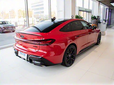 2026�� TFSI quattro 150kW �����޶���