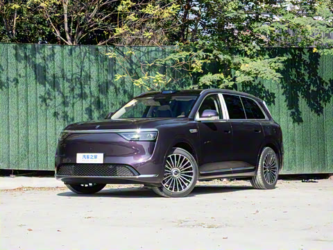 2025�� ���� Max+ ������������ 