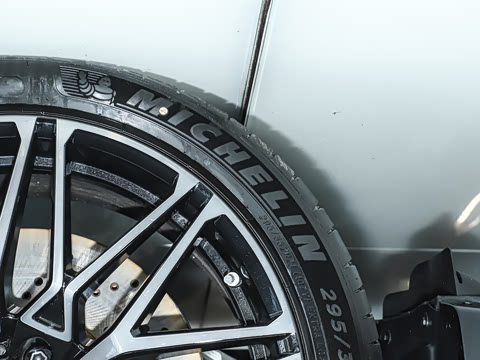 2024�� X5 M ������