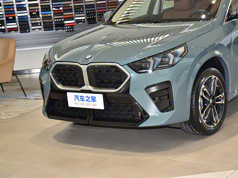 2025�� sDrive25i M�˶���װ