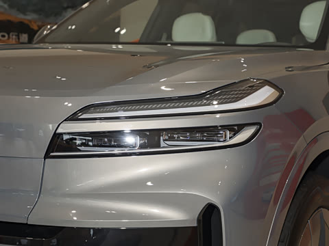 2025�� Pro ������