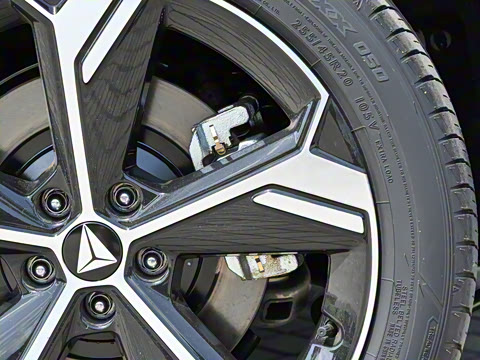 2026�� 550Ultra ��ΪǬ��ADS SE��