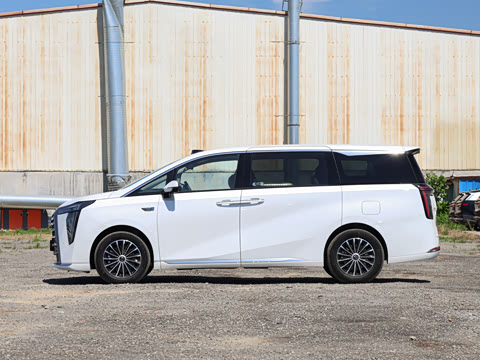 2026�� PHEV L ���� Ultra