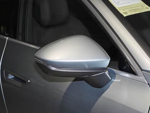 2026�� 2.0T �߹���