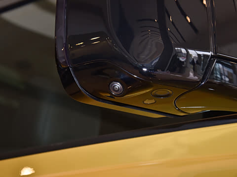 2026�� 110 3.0T P400 TROPHY������