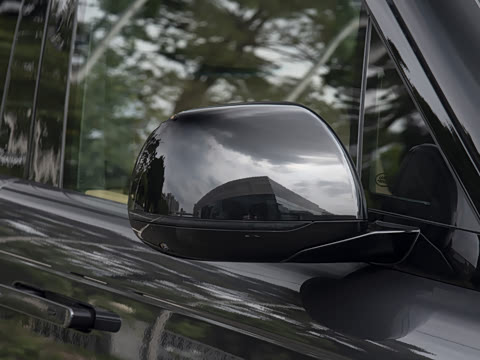 2026�� 3.0 L6 400PS AB�����