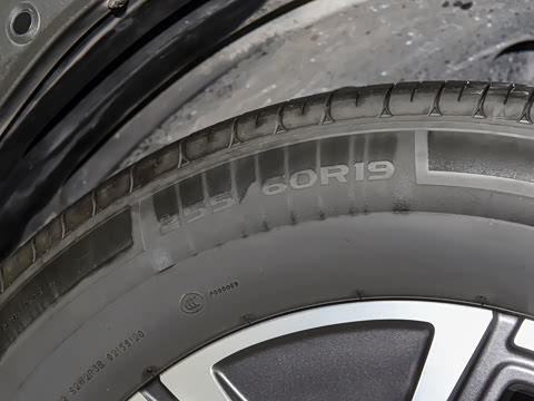 2025�� 190KM����Max��