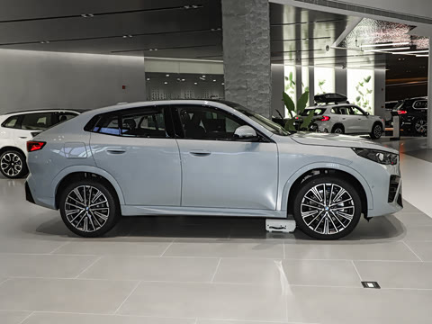 2026�� xDrive25i M�˶���ҹ��װ
