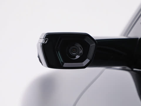 2026�� �ȷ�quattro��