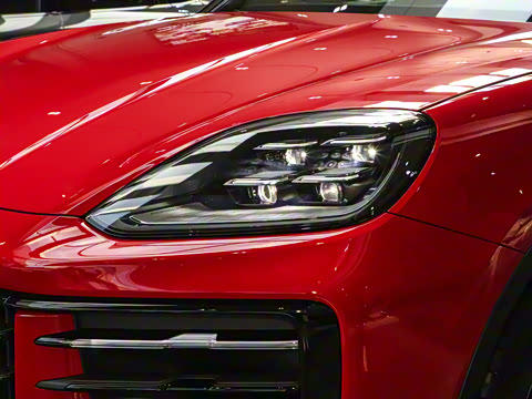 2025�� Cayenne 3.0T ���ΰ�