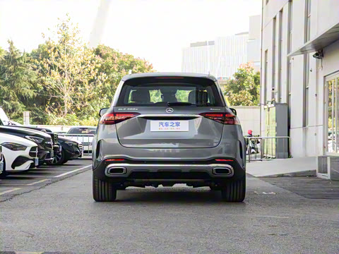 2025�� GLE 400 e 4MATIC