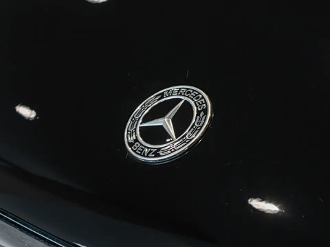 2025�� 500 4MATIC