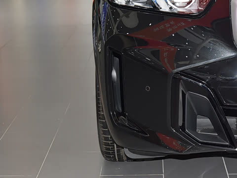 2025�� xDrive 40Li M�˶���ҹ��װ