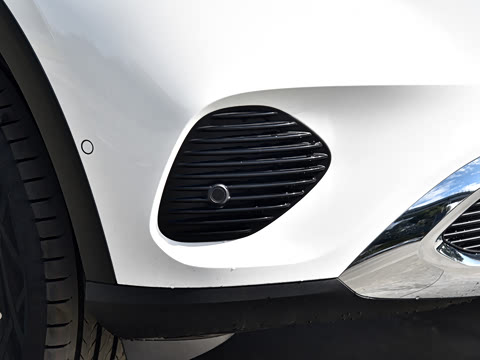 2026�� GLC 260 L 4MATIC �����