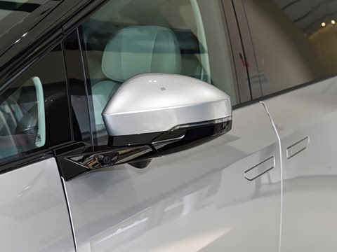 2026�� ���� 710���� Ultra