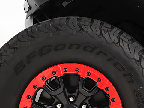 2025�� 3.0T ����SV7 ���ݰ�