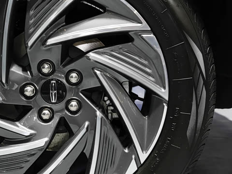 2026�� 1.5T ��� ����������