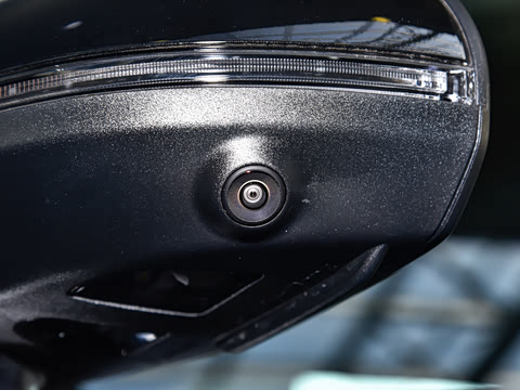 2026�� AMG CLE 53 4MATIC+ ������ܳ�