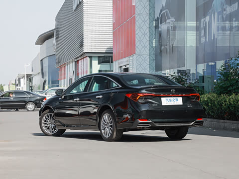 2026�� ˫�� 2.5L XLE����