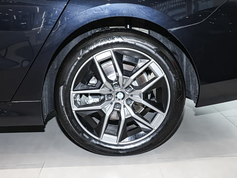 2026�� 530Li ������ ������װ