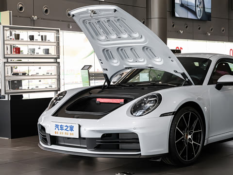 2026�� Carrera 3.0T