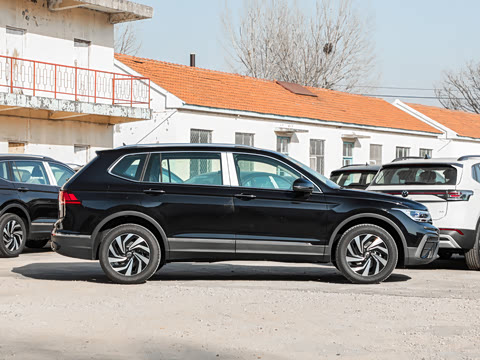 2026�� ���ڿ� 300TSI �Զ��������ڰ�