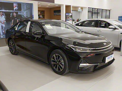 2025�� EM-i 70km ������