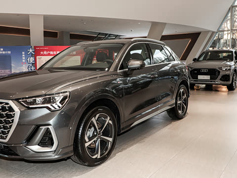 2025�� quattro 45�����ذ� 35TFSI  ��ȡ������