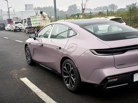 2025�� 610km ̽��+��